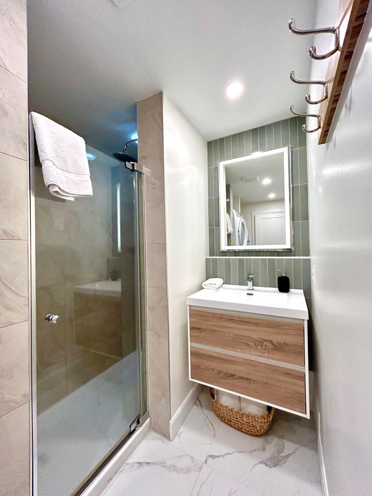 Mtlvacationrentals - The City Chalet Montreal Exterior photo