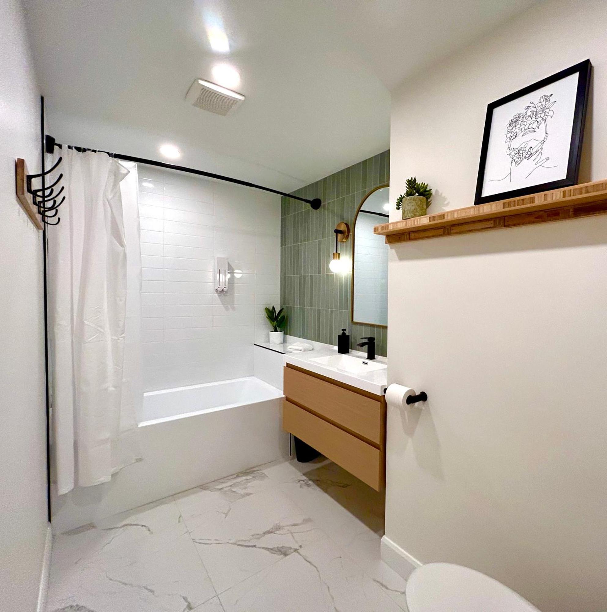 Mtlvacationrentals - The City Chalet Montreal Exterior photo