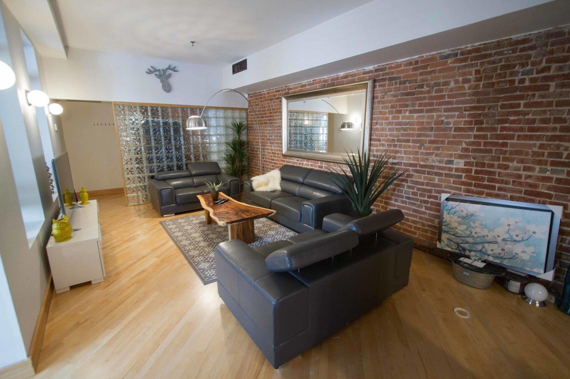 Mtlvacationrentals - The City Chalet Montreal Exterior photo